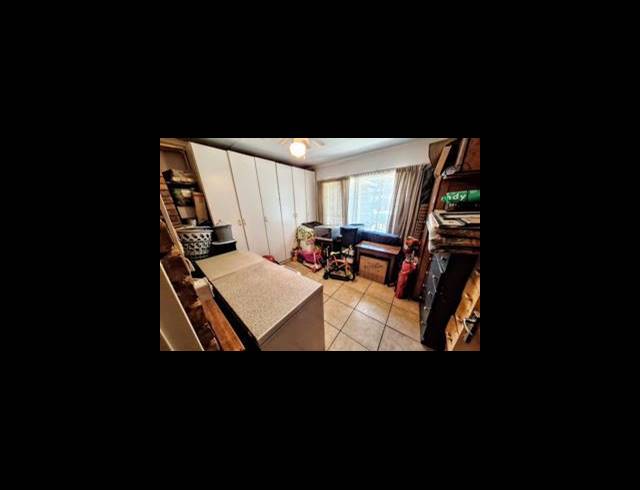 3 BEDROOM HOUSE FOR SALE IN THE ORCHARDS